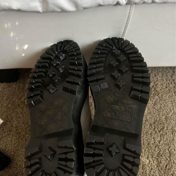 Doc Martens White Platform Pascal Max - Picture 5 of 5